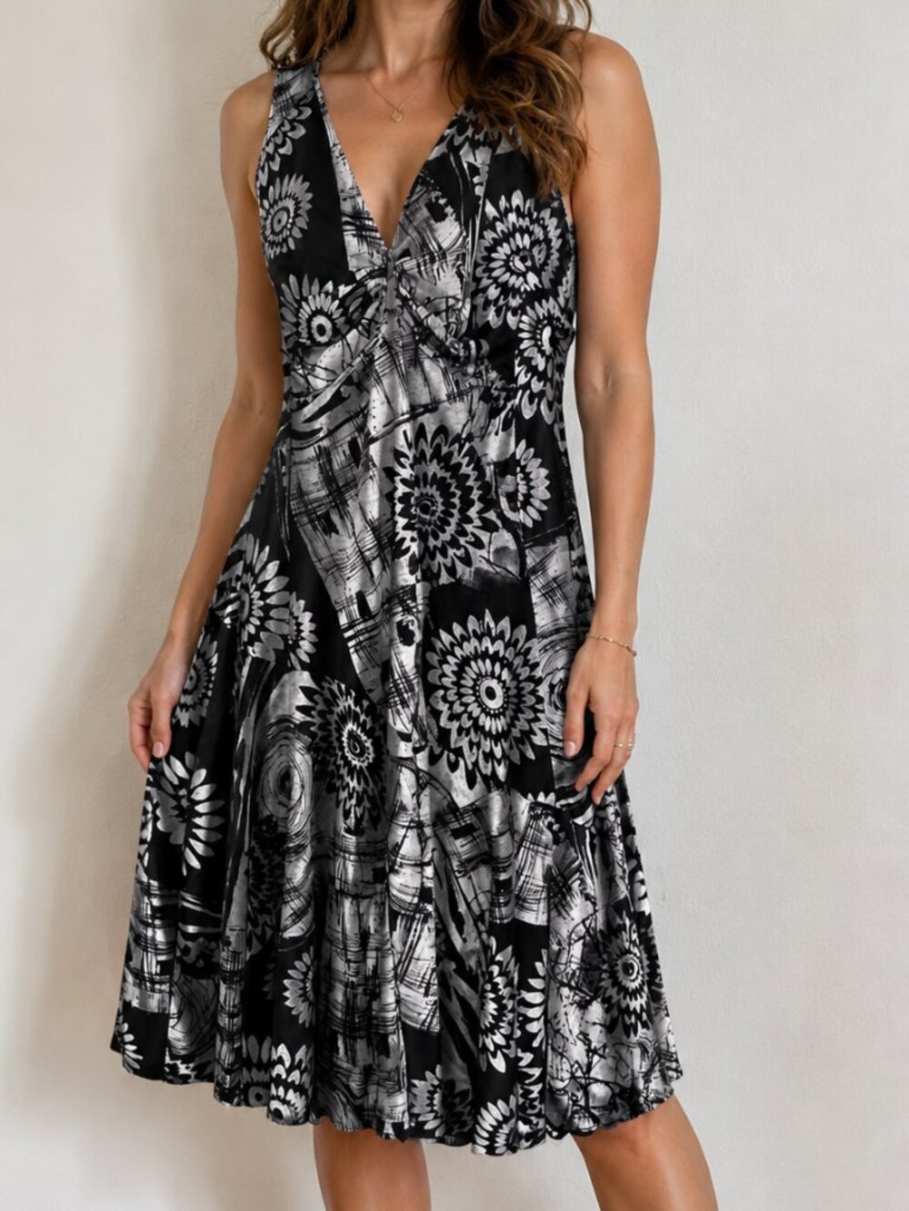 Desigual Black & White Floral-Abstract lined Dress